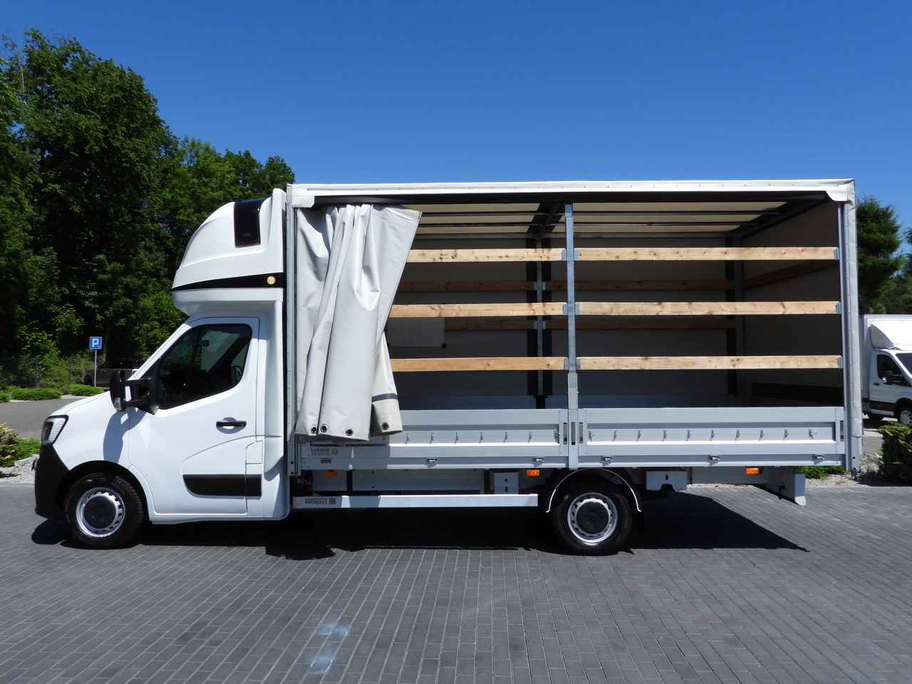 Тентований фургон RENAULT MASTER  TARPAULIN 10 PALLETS WEBASTO CRUISE CONTROL LED LIGHTS PNEUMATICS AIR CONDITIONING  165HP: фото 9