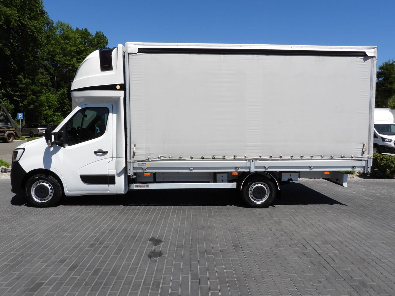 Тентований фургон RENAULT MASTER  TARPAULIN 10 PALLETS WEBASTO CRUISE CONTROL LED LIGHTS PNEUMATICS AIR CONDITIONING  165HP: фото 8