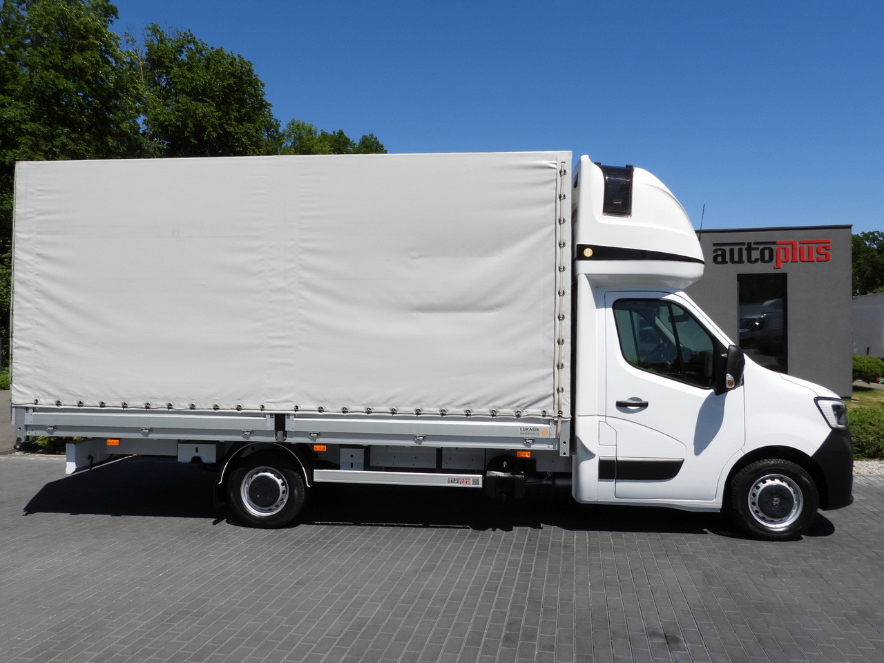 Тентований фургон RENAULT MASTER  TARPAULIN 10 PALLETS WEBASTO CRUISE CONTROL LED LIGHTS PNEUMATICS AIR CONDITIONING  165HP: фото 7