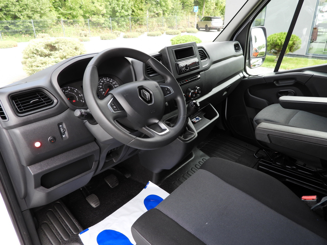 RENAULT MASTER TARPAULIN LIFT 8 PALLETS CRUISE CONTROL LED LIGHTS AIR CONDITIONING 145HP - Тентований фургон: фото 2 RENAULT MASTER TARPAULIN LIFT 8 PALLETS CRUISE CONTROL LED LIGHTS AIR CONDITIONING 145HP - Тентований фургон: фото 2