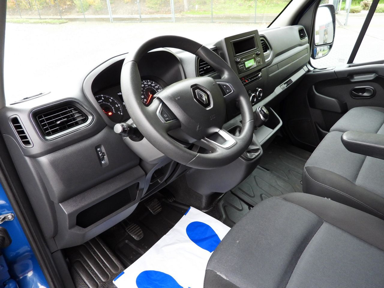 RENAULT MASTER TARPAULIN LIFT 8 PALLETS WEBASTO CRUISE CONTROL LED LIGHTS AIR CONDITIONING 165HP - Тентований фургон: фото 2 RENAULT MASTER TARPAULIN LIFT 8 PALLETS WEBASTO CRUISE CONTROL LED LIGHTS AIR CONDITIONING 165HP - Тентований фургон: фото 2