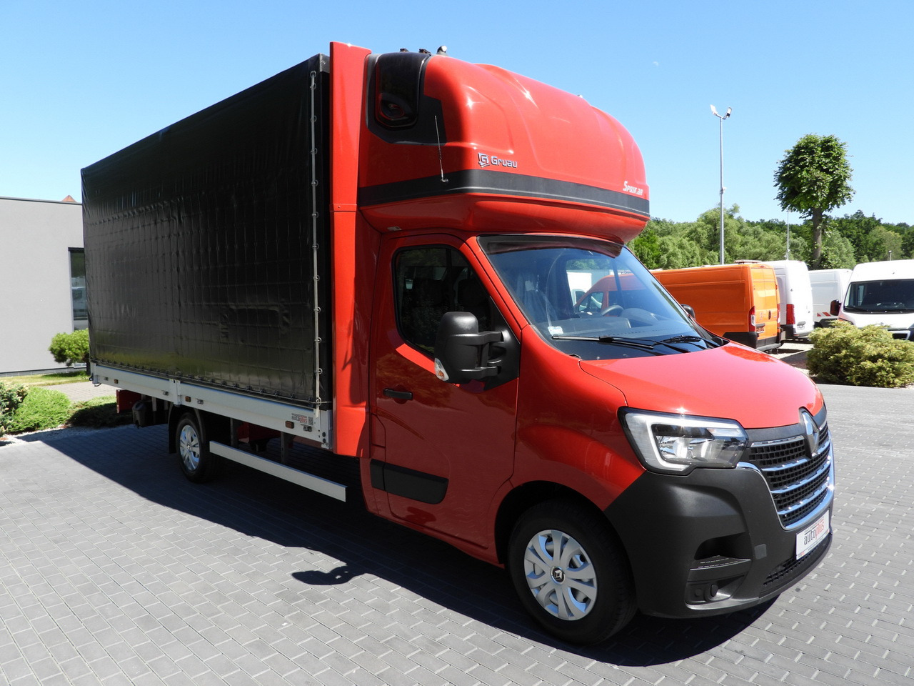 RENAULT MASTER TARPAULIN WEBASTO CRUISE CONTROL LED LIGHTS PNEUMATICS AIR CONDITIONING 165HP - Тентований фургон: фото 4 RENAULT MASTER TARPAULIN WEBASTO CRUISE CONTROL LED LIGHTS PNEUMATICS AIR CONDITIONING 165HP - Тентований фургон: фото 4