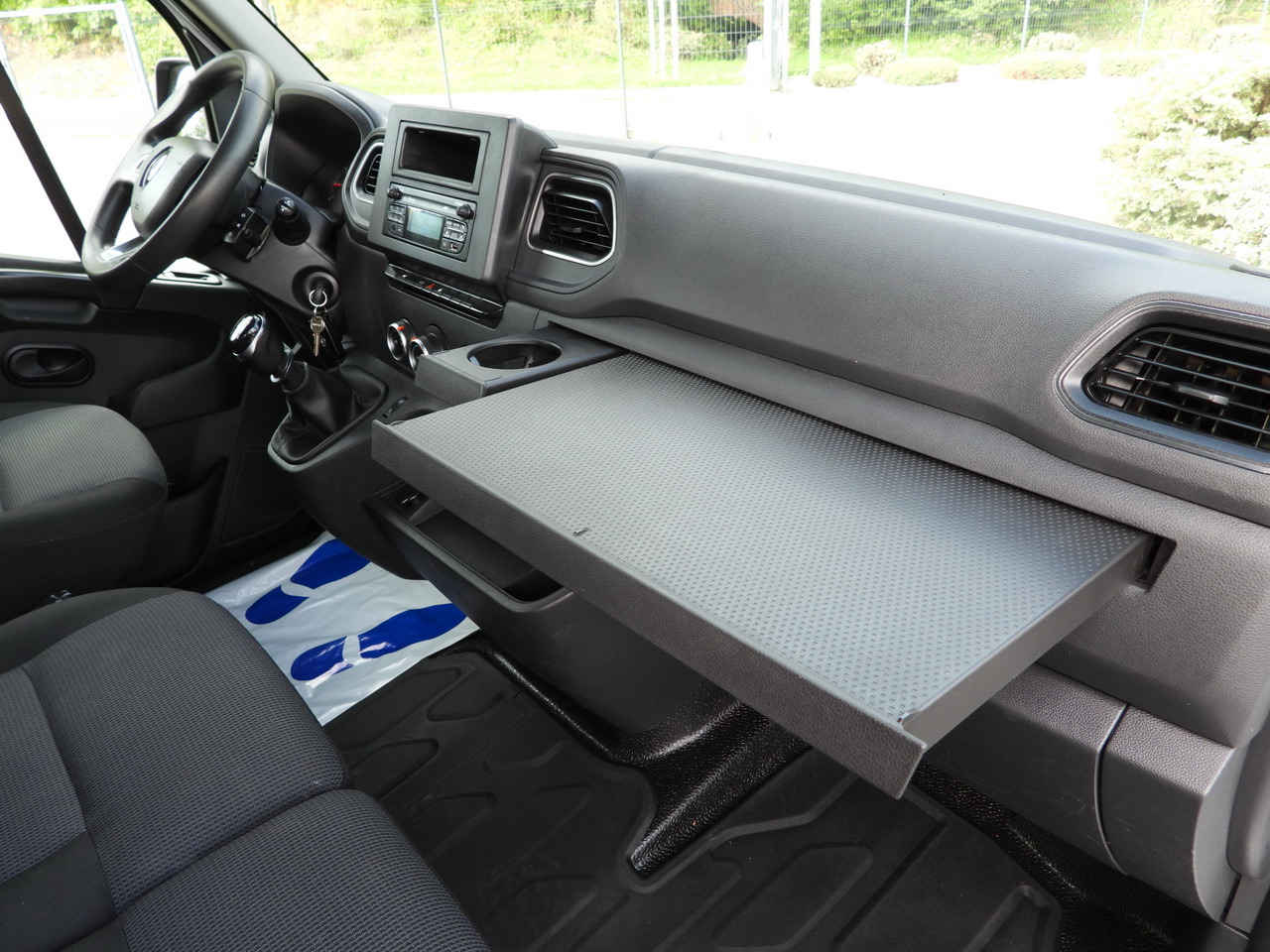 Малотоннажний самоскид RENAULT MASTER TIPPER CRUISE CONTROL LED LIGHTS TWIN WHEELS AIR CONDITIONING  130HP: фото 35 Малотоннажний самоскид RENAULT MASTER TIPPER CRUISE CONTROL LED LIGHTS TWIN WHEELS AIR CONDITIONING  130HP: фото 35