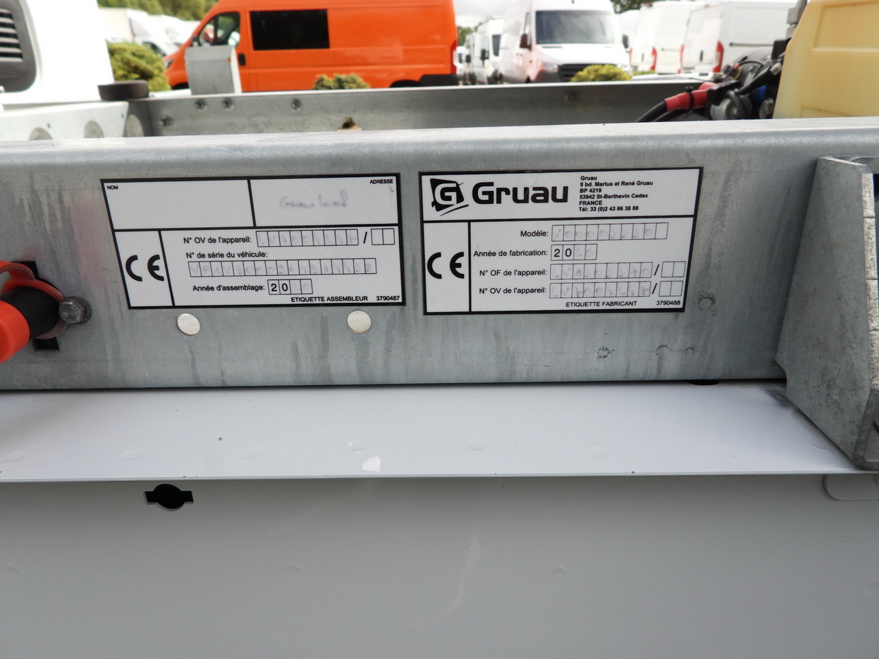 Малотоннажний самоскид RENAULT MASTER TIPPER CRUISE CONTROL LED LIGHTS TWIN WHEELS AIR CONDITIONING  130HP: фото 22 Малотоннажний самоскид RENAULT MASTER TIPPER CRUISE CONTROL LED LIGHTS TWIN WHEELS AIR CONDITIONING  130HP: фото 22