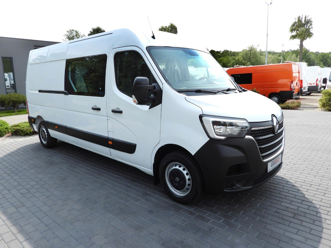 Renault MASTER KASTENWAGEN DOPPELKABINE 7 SITZE TEMPOMAT - Суцільнометалевий фургон, Вантажопасажирський фургон: фото 4 Renault MASTER KASTENWAGEN DOPPELKABINE 7 SITZE TEMPOMAT - Суцільнометалевий фургон, Вантажопасажирський фургон: фото 4