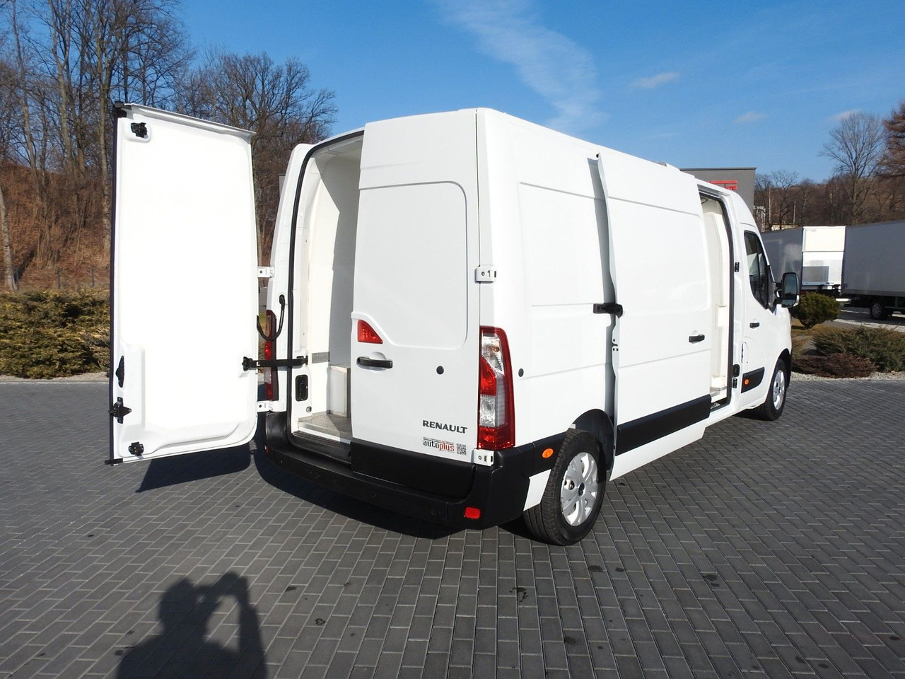 Renault MASTER KÜHLKASTENWAGEN 0*C LED LICHTER A/C Renault MASTER KÜHLKASTENWAGEN 0*C LED LICHTER A/C - Фургон-рефрижератор: фото 3 Renault MASTER KÜHLKASTENWAGEN 0*C LED LICHTER A/C Renault MASTER KÜHLKASTENWAGEN 0*C LED LICHTER A/C - Фургон-рефрижератор: фото 3