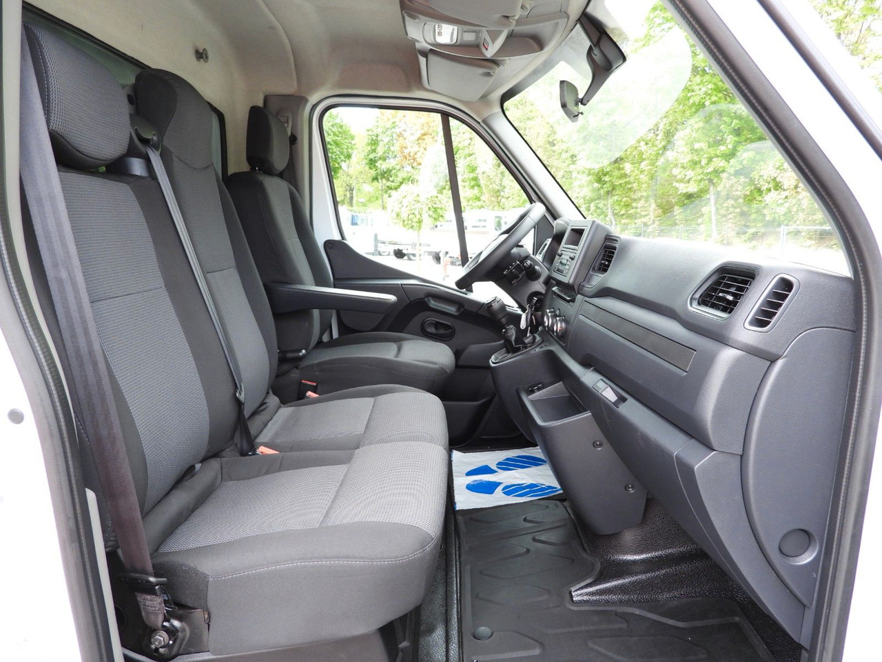 Тентований фургон Renault MASTER  PRITSCHE PLANE 10 PALETTEN WEBASTO  A/C: фото 27