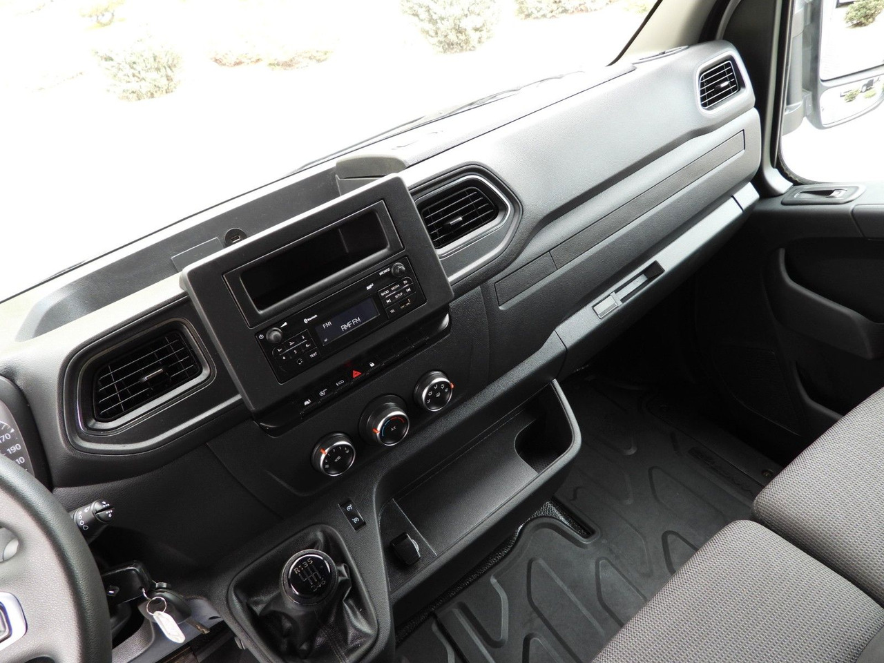 Тентований фургон Renault MASTER  PRITSCHE PLANE 10 PALETTEN WEBASTO  A/C: фото 23