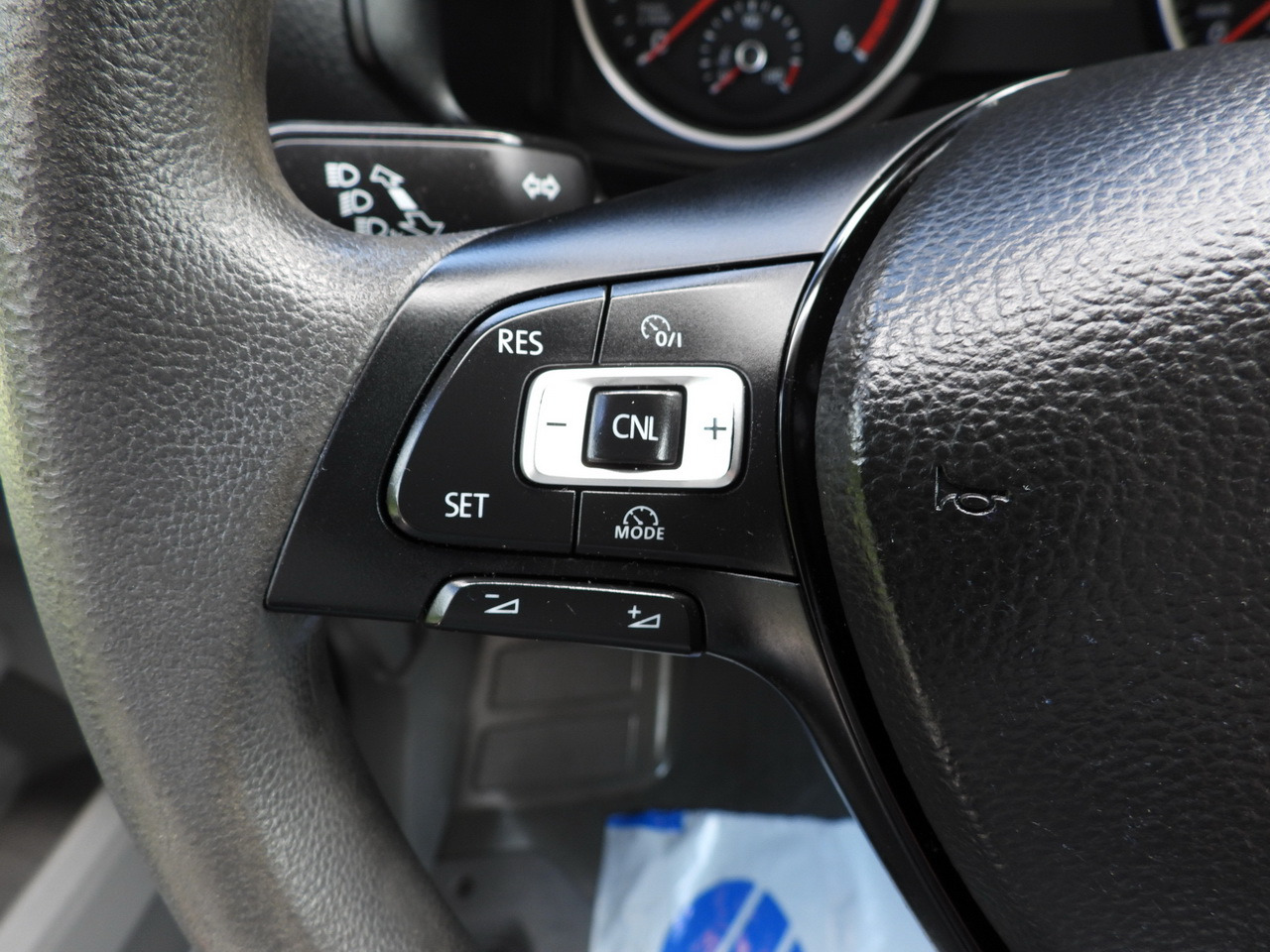 Тентований фургон VOLKSWAGEN CRAFTER TARPAULIN 10 PALLETS WEBASTO CRUISE CONTROL AIR CONDITIONING 180HP: фото 46 Тентований фургон VOLKSWAGEN CRAFTER TARPAULIN 10 PALLETS WEBASTO CRUISE CONTROL AIR CONDITIONING 180HP: фото 46