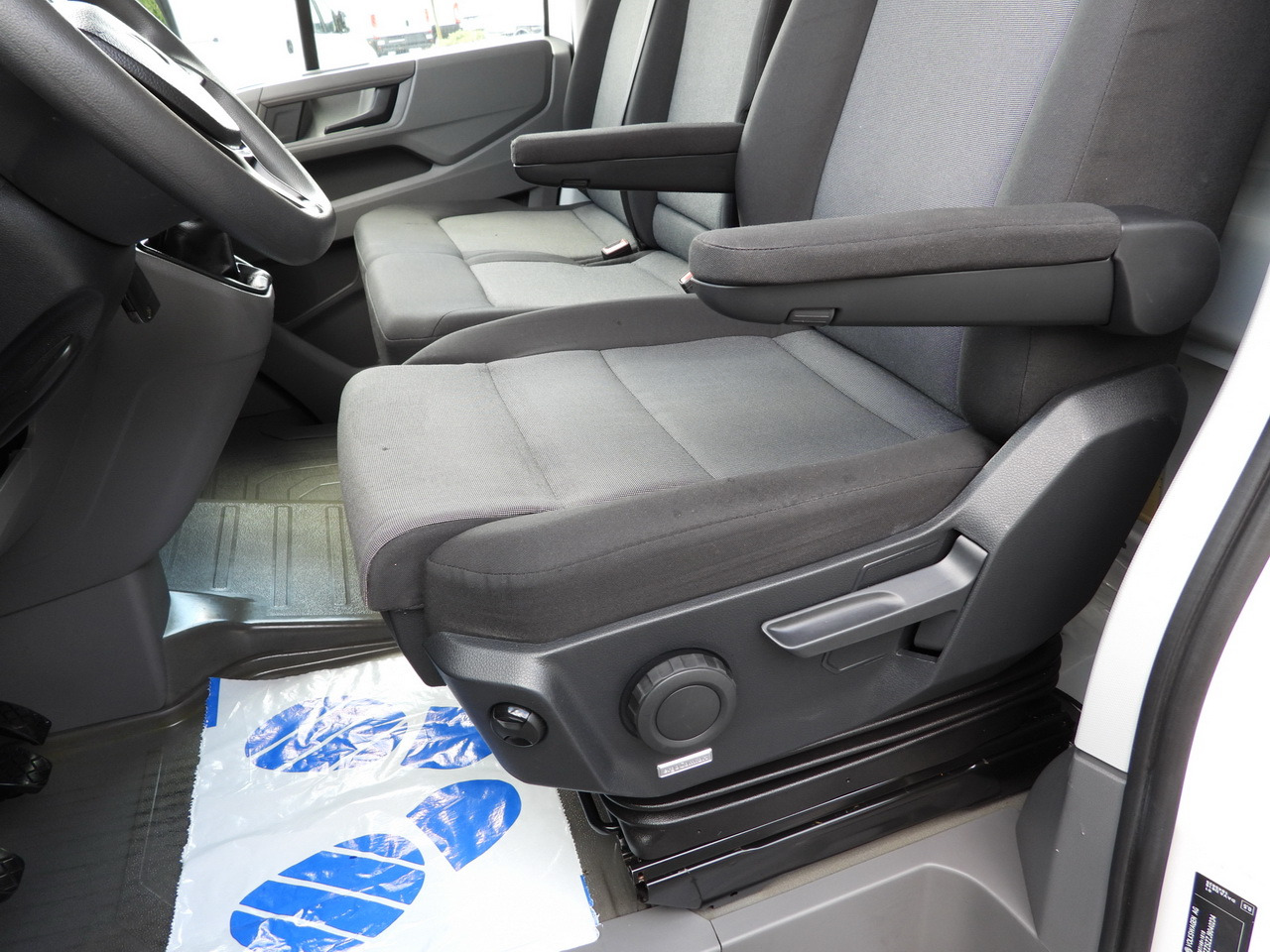 Тентований фургон VOLKSWAGEN CRAFTER TARPAULIN 10 PALLETS WEBASTO CRUISE CONTROL AIR CONDITIONING 180HP: фото 40 Тентований фургон VOLKSWAGEN CRAFTER TARPAULIN 10 PALLETS WEBASTO CRUISE CONTROL AIR CONDITIONING 180HP: фото 40