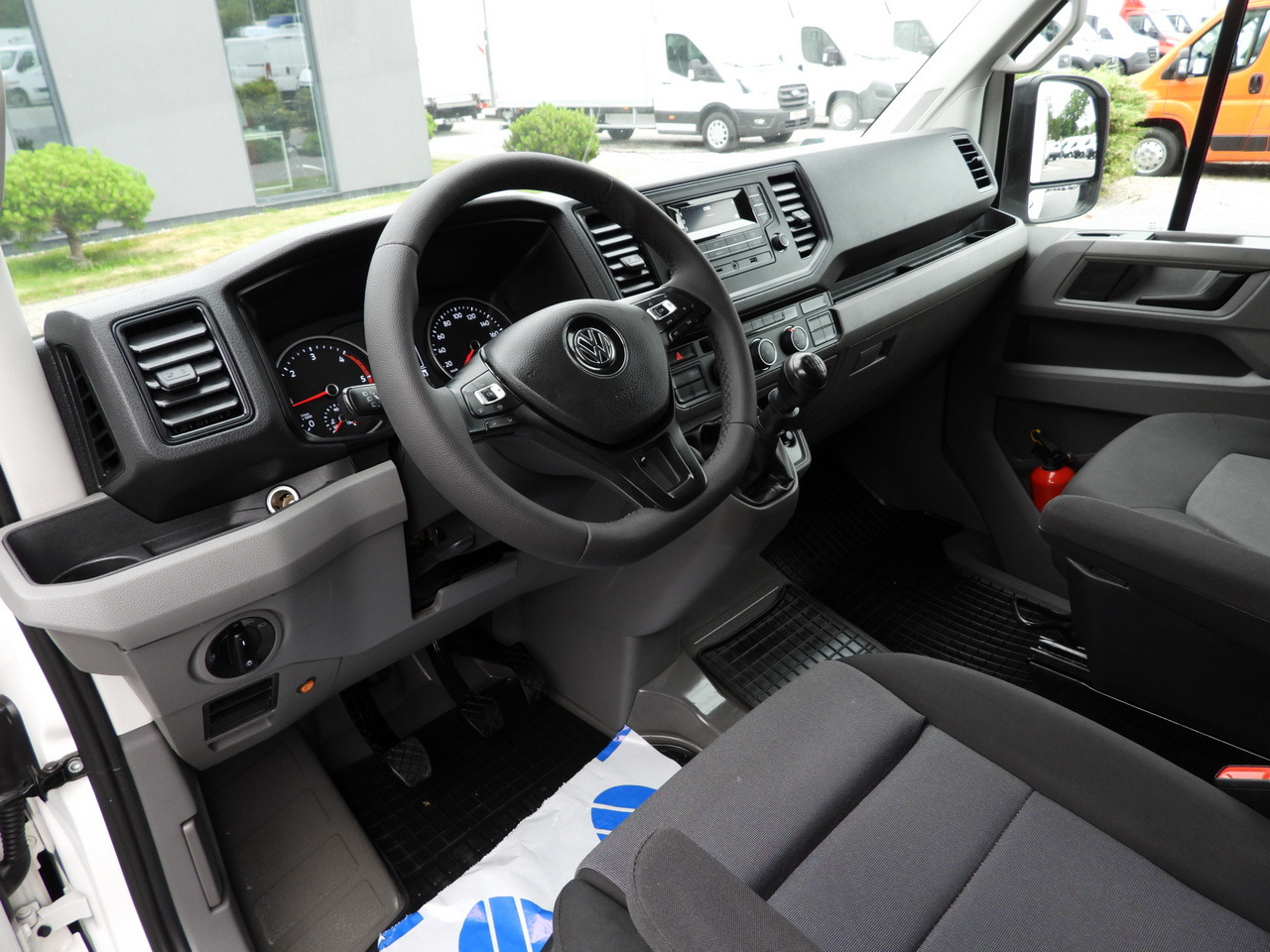 VOLKSWAGEN CRAFTER TARPAULIN 8 PALLETS WEBASTO CRUISE CONTROL LED LIGHTS AIR CONDITIONING 180HP - Тентований фургон: фото 2 VOLKSWAGEN CRAFTER TARPAULIN 8 PALLETS WEBASTO CRUISE CONTROL LED LIGHTS AIR CONDITIONING 180HP - Тентований фургон: фото 2