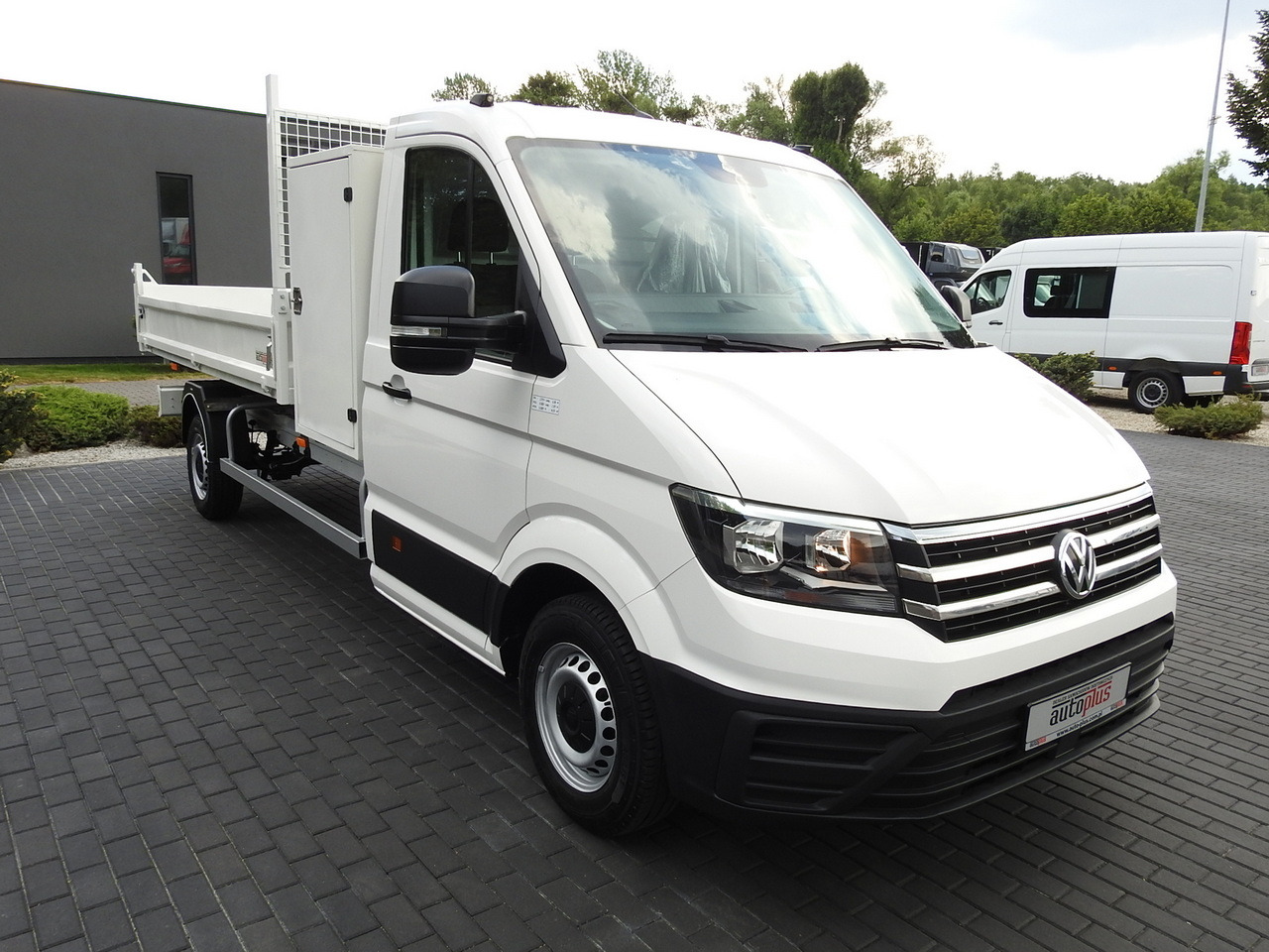 VOLKSWAGEN CRAFTER TIPPER CRUISE CONTROL 100HP - Малотоннажний самоскид: фото 4 VOLKSWAGEN CRAFTER TIPPER CRUISE CONTROL 100HP - Малотоннажний самоскид: фото 4