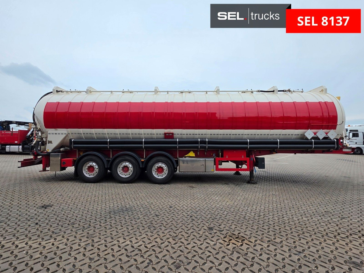 Feldbinder KIP 60.3 / Saug Druck / 60.000 l / ADR AT - Напівпричіп цистерна для сипучих вантажів: фото 4 Feldbinder KIP 60.3 / Saug Druck / 60.000 l / ADR AT - Напівпричіп цистерна для сипучих вантажів: фото 4