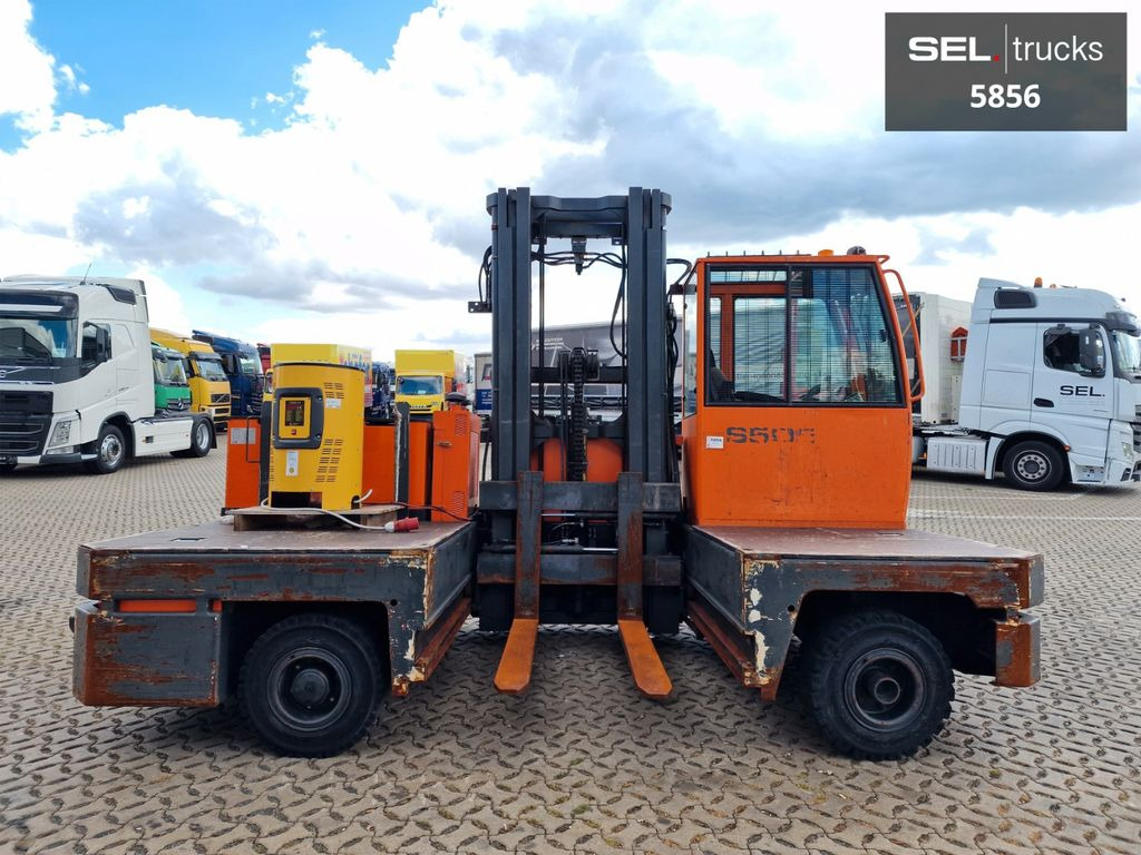 Hubtex S50E Seiten Stapler / 2011 / 9.086 h - Навантажувач боковий: фото 4 Hubtex S50E Seiten Stapler / 2011 / 9.086 h - Навантажувач боковий: фото 4