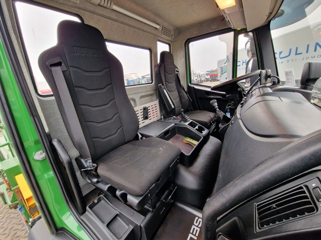 Самоскид вантажівка Iveco Eurocargo 140-250: фото 18