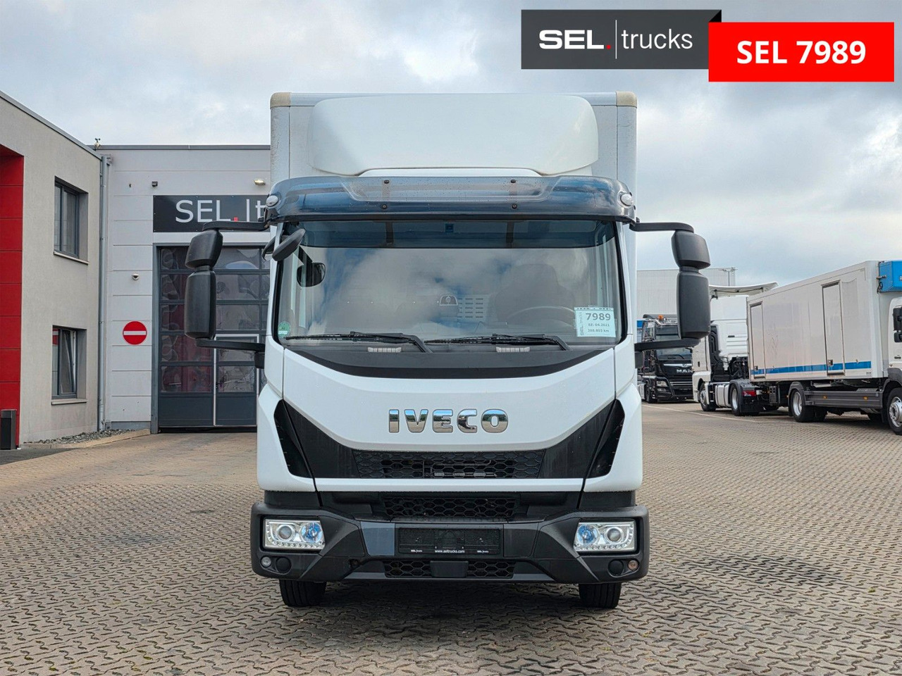 Iveco Eurocargo 75-190 /Ladebordwand / 3 Sitzen / 6D - Фургон з закритим кузовом: фото 2 Iveco Eurocargo 75-190 /Ladebordwand / 3 Sitzen / 6D - Фургон з закритим кузовом: фото 2