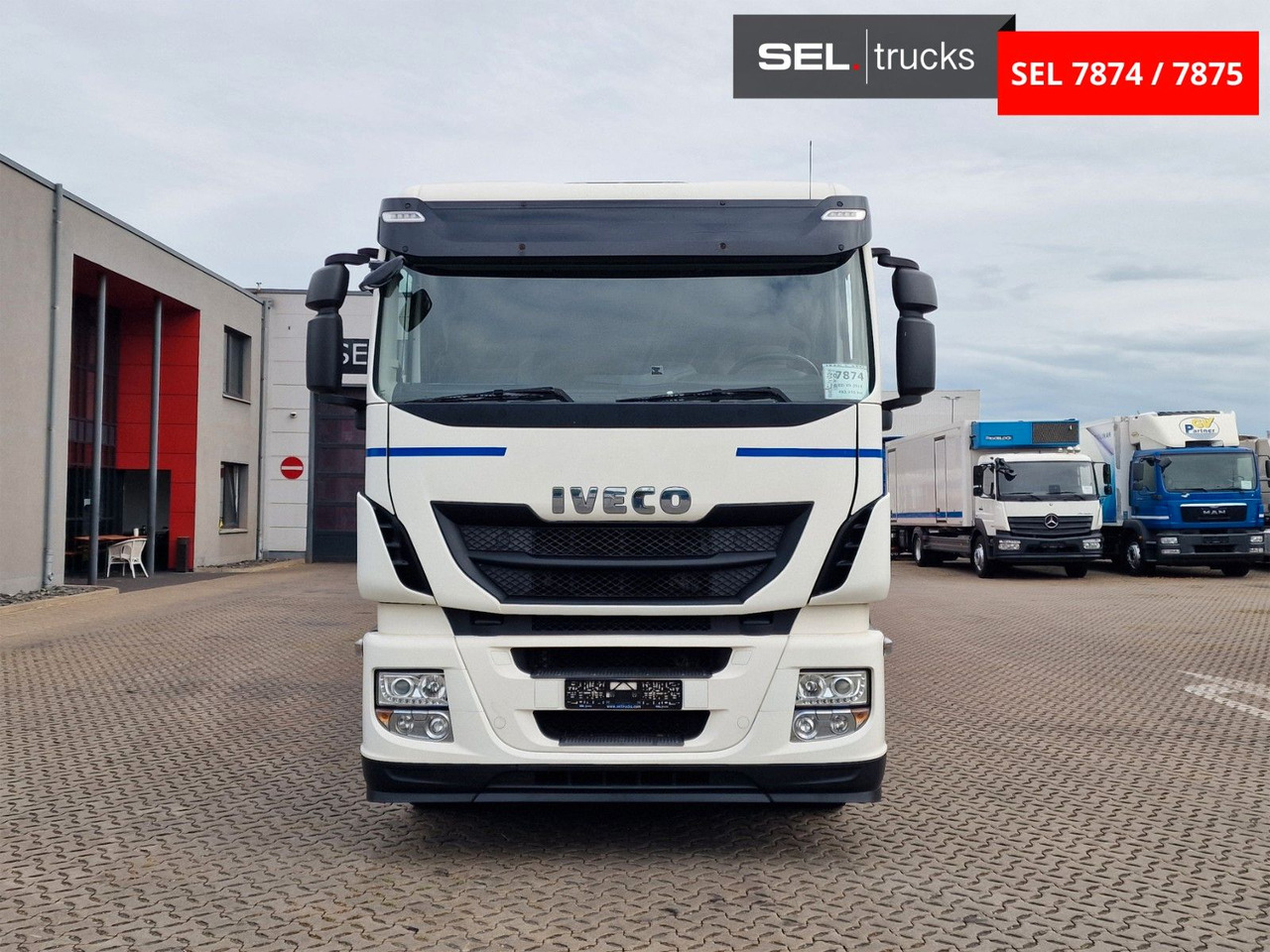 Iveco Stralis 420 / Ladebordwand / Lenkachse /Liftache - Для перевезення напоїв вантажівка: фото 2 Iveco Stralis 420 / Ladebordwand / Lenkachse /Liftache - Для перевезення напоїв вантажівка: фото 2