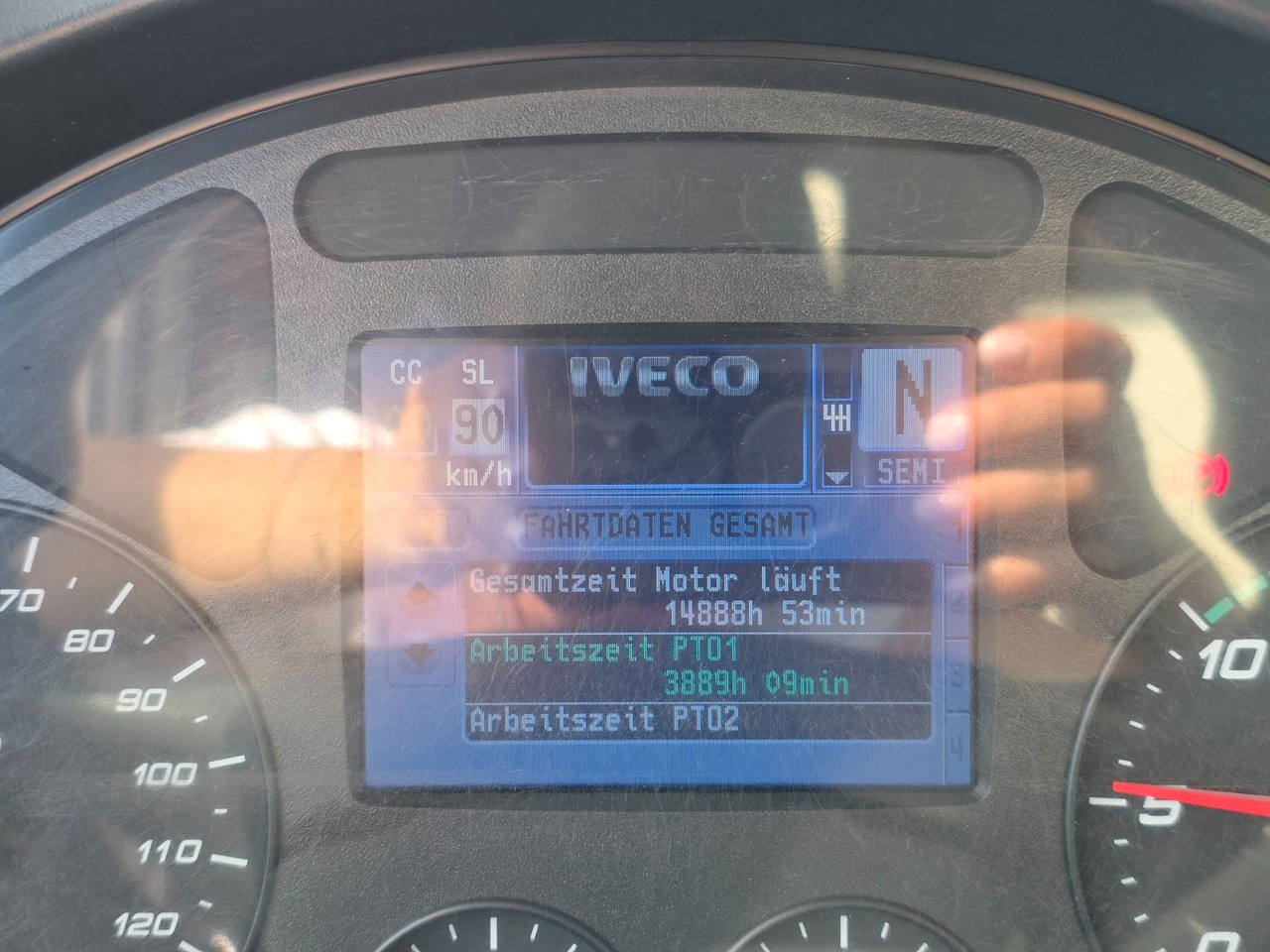 Вантажівка цистерна Iveco Stralis 420 / Sening / ADR AT / 14.600 l /: фото 24 Вантажівка цистерна Iveco Stralis 420 / Sening / ADR AT / 14.600 l /: фото 24