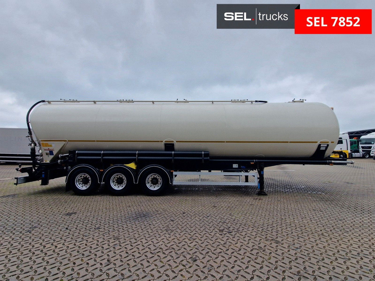 Kässbohrer XS SSK-60 / Kippsilo / Liftachse / 60m3 - Напівпричіп цистерна для сипучих вантажів: фото 4 Kässbohrer XS SSK-60 / Kippsilo / Liftachse / 60m3 - Напівпричіп цистерна для сипучих вантажів: фото 4