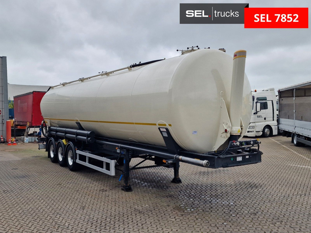 Kässbohrer XS SSK-60 / Kippsilo / Liftachse / 60m3 - Напівпричіп цистерна для сипучих вантажів: фото 3 Kässbohrer XS SSK-60 / Kippsilo / Liftachse / 60m3 - Напівпричіп цистерна для сипучих вантажів: фото 3