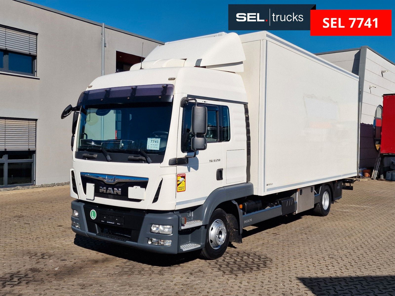 MAN TGL 12.250 4X2 BL / Ladebordwand - Рефрижератор вантажівка: фото 1 MAN TGL 12.250 4X2 BL / Ladebordwand - Рефрижератор вантажівка: фото 1