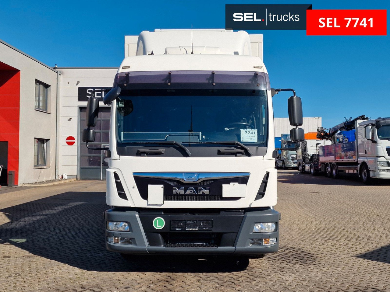 MAN TGL 12.250 4X2 BL / Ladebordwand - Рефрижератор вантажівка: фото 2 MAN TGL 12.250 4X2 BL / Ladebordwand - Рефрижератор вантажівка: фото 2