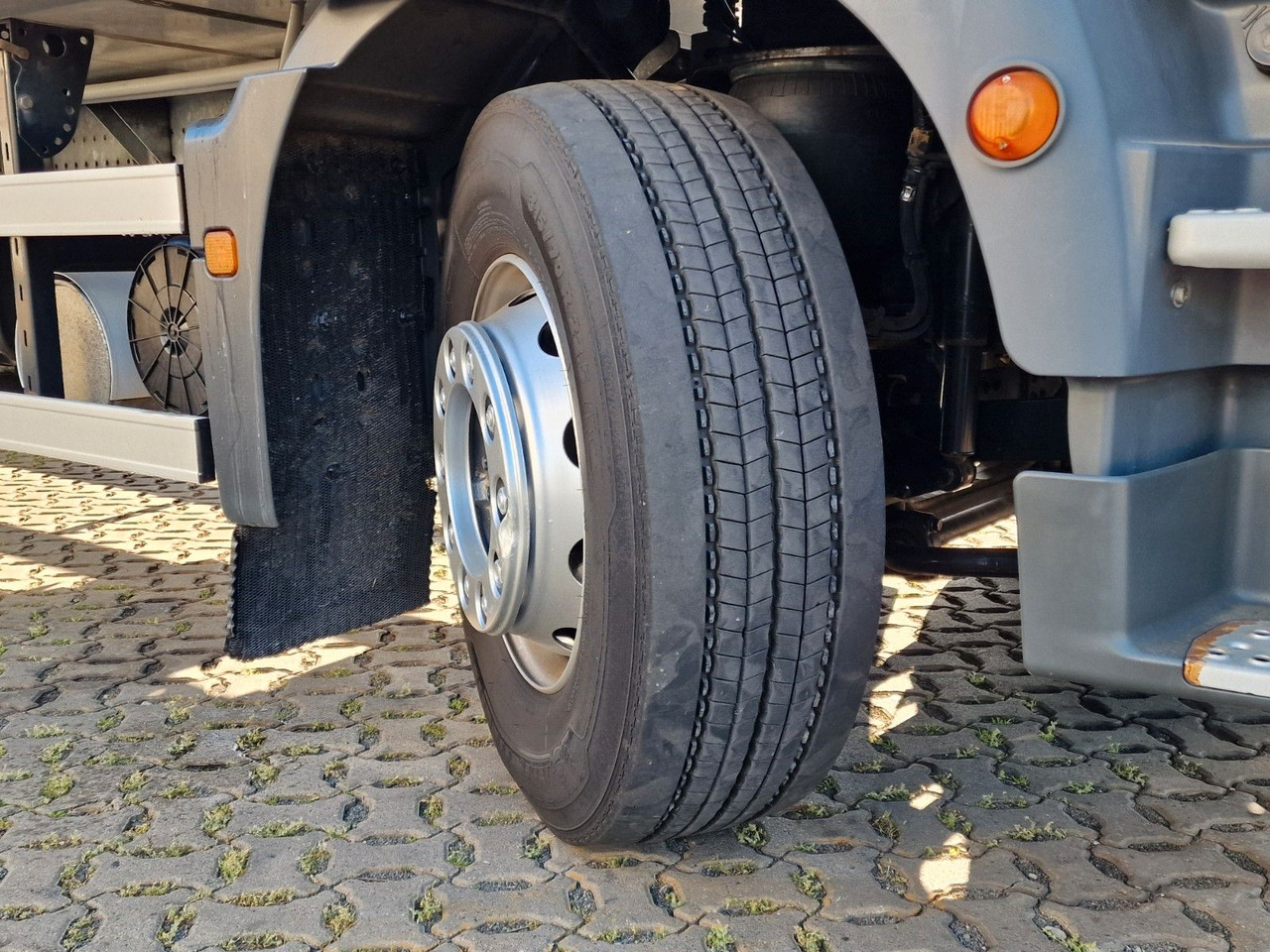 Рефрижератор вантажівка MAN TGM 18.290 4X2 LL/Ldbw/Triple Verdamp. /FRC 2020: фото 26 Рефрижератор вантажівка MAN TGM 18.290 4X2 LL/Ldbw/Triple Verdamp. /FRC 2020: фото 26