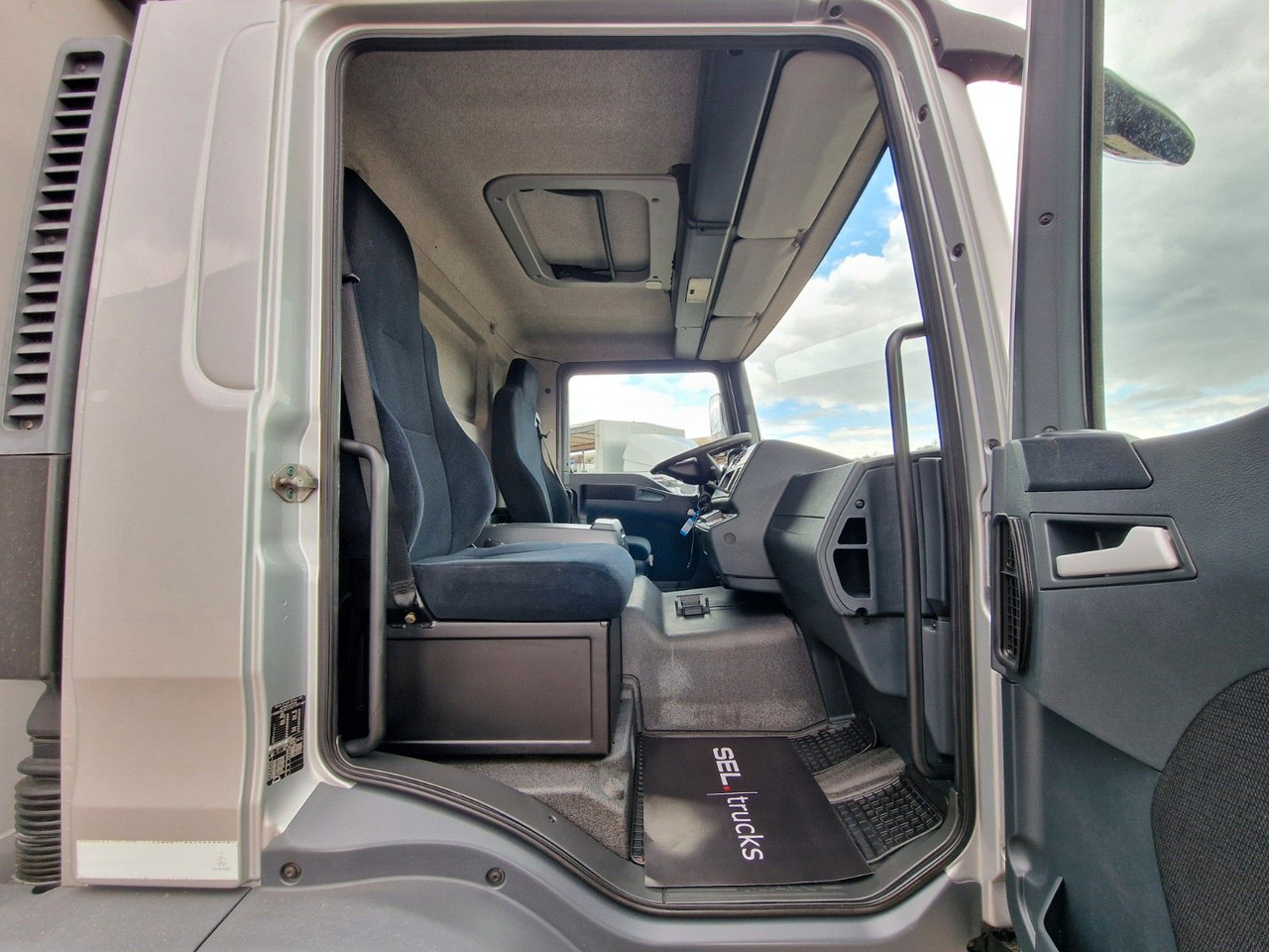 Рефрижератор вантажівка MAN TGM 18.290 4X2 LL/Ldbw/Triple Verdamp. /FRC 2020: фото 18 Рефрижератор вантажівка MAN TGM 18.290 4X2 LL/Ldbw/Triple Verdamp. /FRC 2020: фото 18