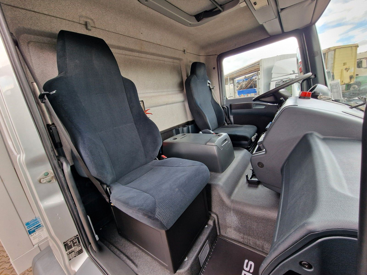 Рефрижератор вантажівка MAN TGM 18.290 4X2 LL/Ldbw/Triple Verdamp. /FRC 2020: фото 19 Рефрижератор вантажівка MAN TGM 18.290 4X2 LL/Ldbw/Triple Verdamp. /FRC 2020: фото 19