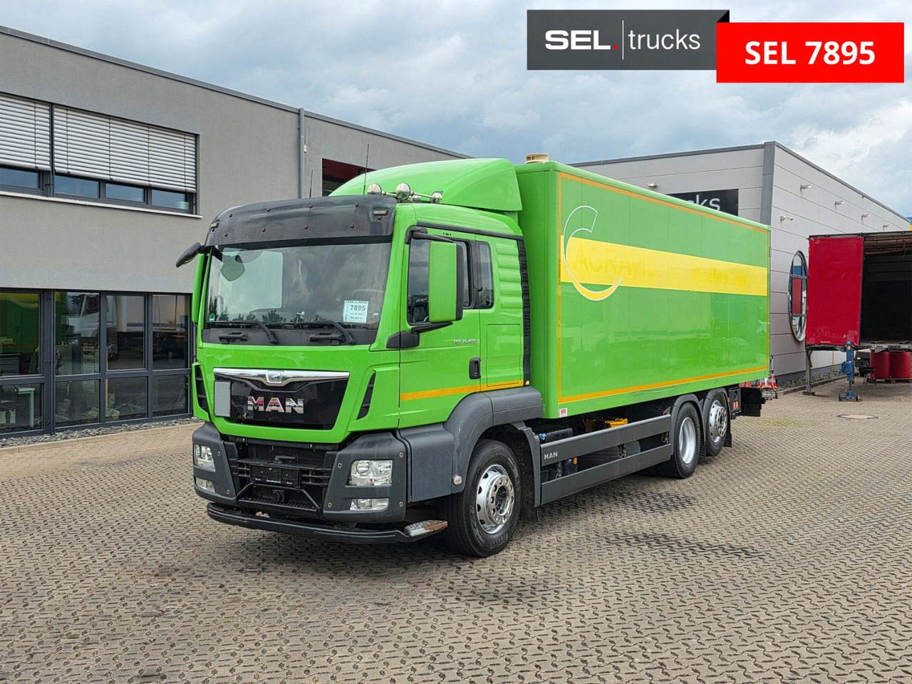 MAN TGS 26.400 6X2-4 LL / Ldbw / ADR AT / Lenkachse - Вантажівка з закритим кузовом: фото 1 MAN TGS 26.400 6X2-4 LL / Ldbw / ADR AT / Lenkachse - Вантажівка з закритим кузовом: фото 1