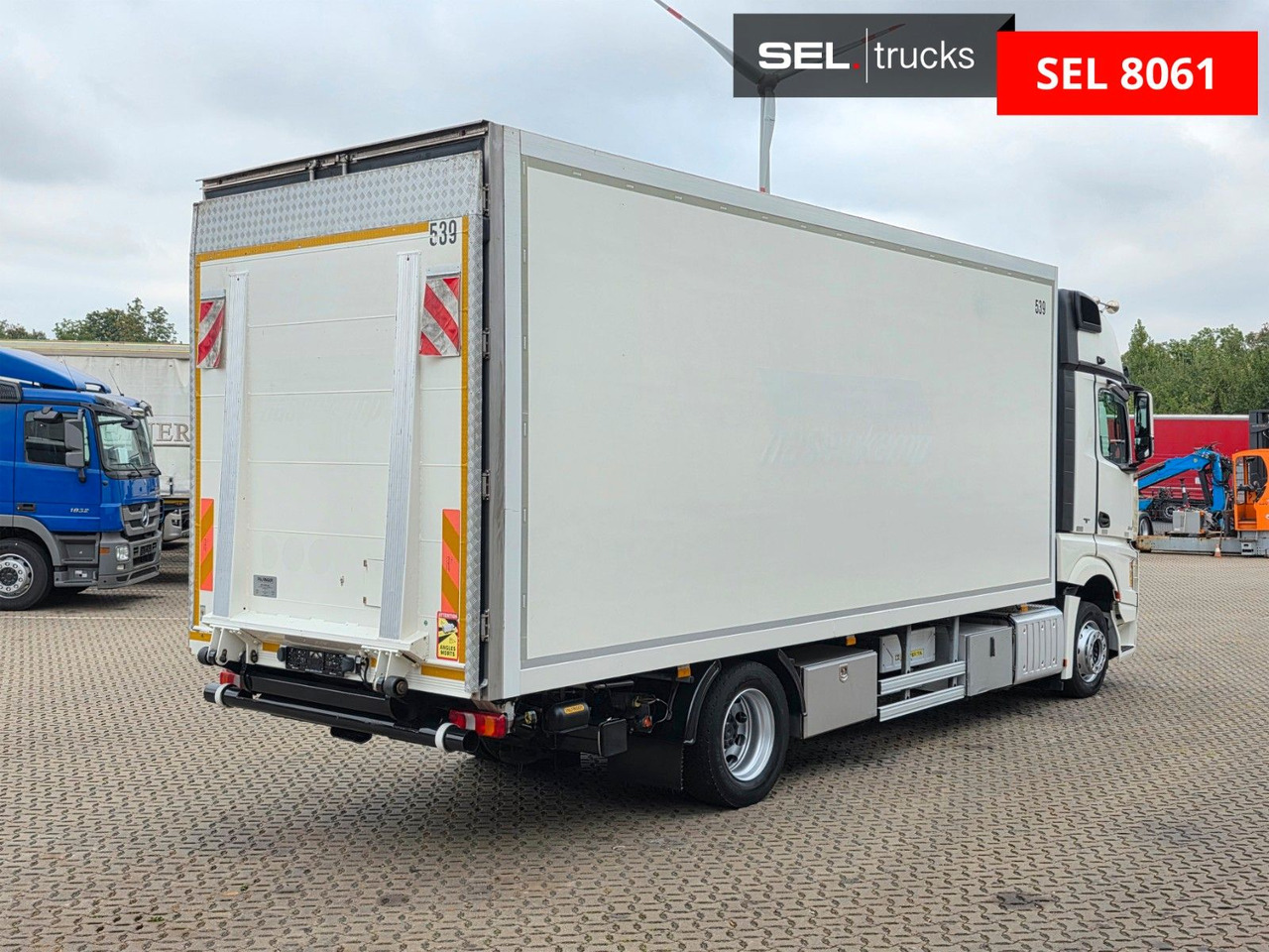 Mercedes-Benz Actros 1843 / Retarder / Ladebordwand - Вантажівка з закритим кузовом: фото 5 Mercedes-Benz Actros 1843 / Retarder / Ladebordwand - Вантажівка з закритим кузовом: фото 5