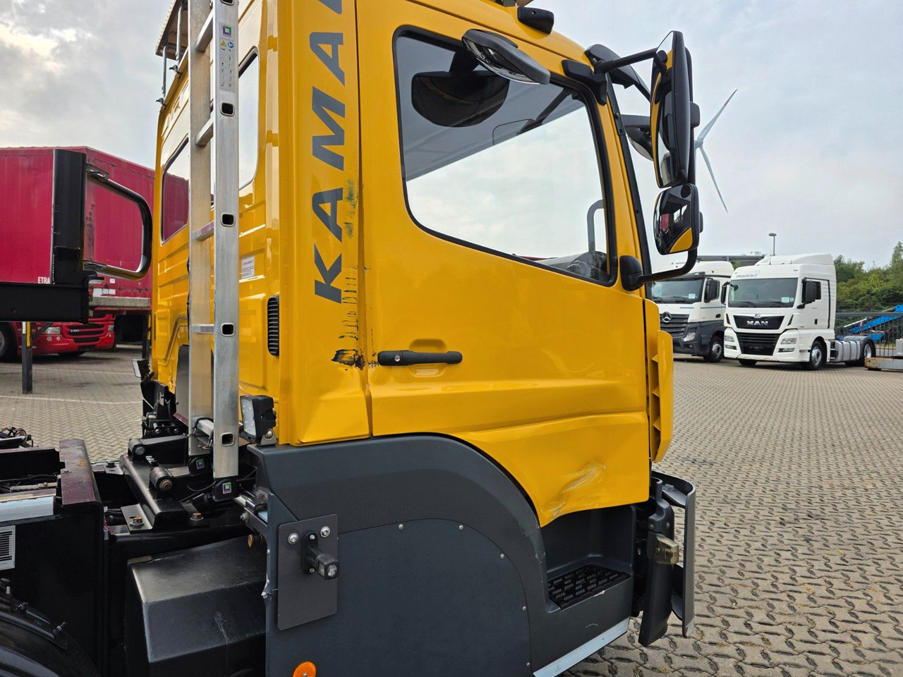 Контейнеровоз/ Змінний кузов вантажівка Mercedes-Benz Kamag WBH 25 / Umsetzer Sattelplatte: фото 49 Контейнеровоз/ Змінний кузов вантажівка Mercedes-Benz Kamag WBH 25 / Umsetzer Sattelplatte: фото 49