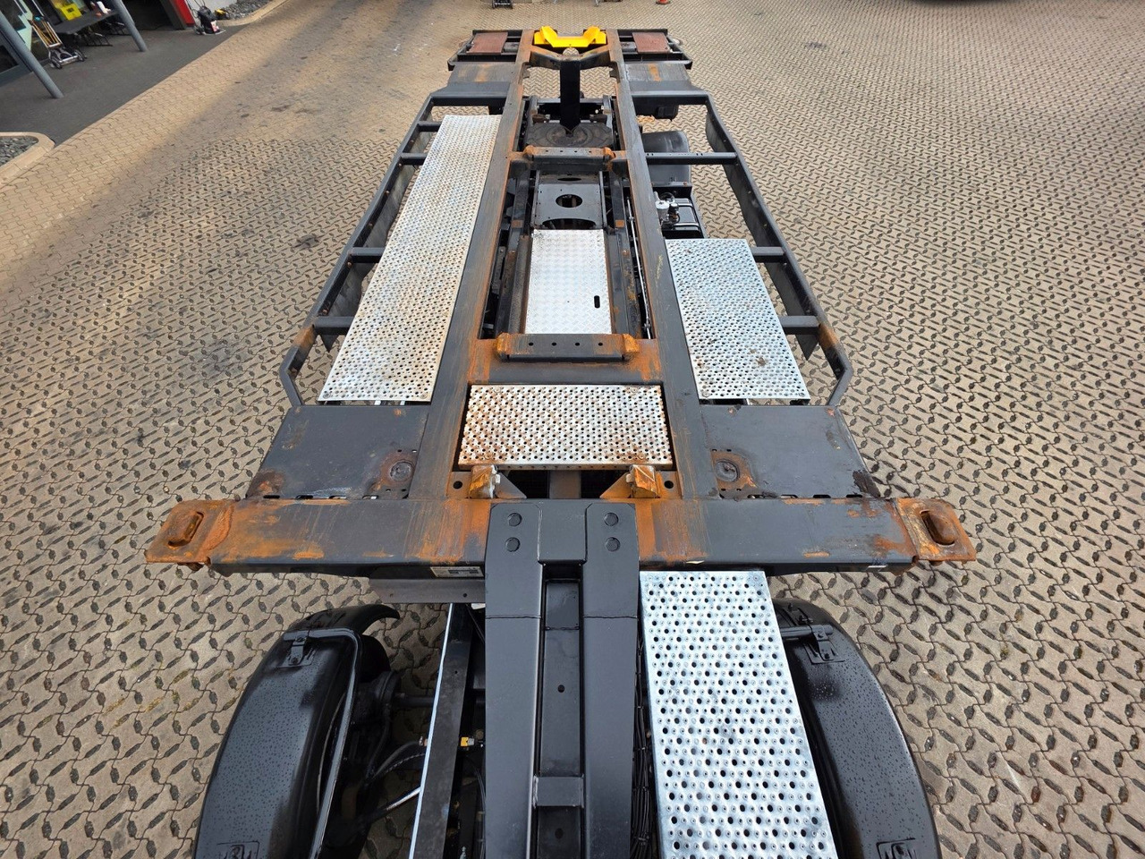 Контейнеровоз/ Змінний кузов вантажівка Mercedes-Benz Kamag WBH 25 / Umsetzer Sattelplatte: фото 16 Контейнеровоз/ Змінний кузов вантажівка Mercedes-Benz Kamag WBH 25 / Umsetzer Sattelplatte: фото 16