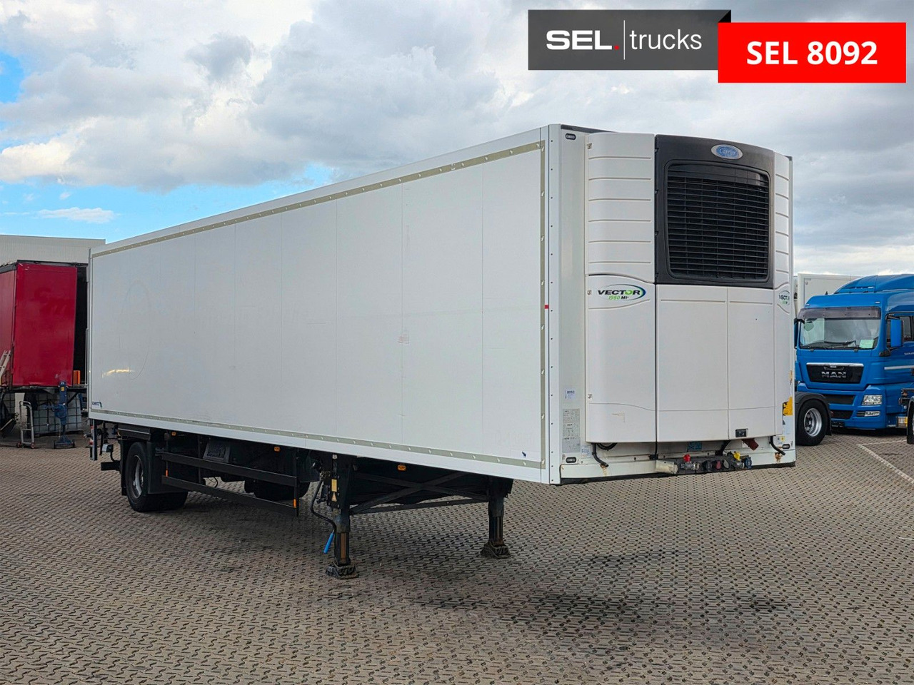 Schmitz Cargobull SKO 10/LZG-FP 45 COOL / Ldbw /2 Kammern /Carrier - Рефрижератор напівпричіп: фото 3 Schmitz Cargobull SKO 10/LZG-FP 45 COOL / Ldbw /2 Kammern /Carrier - Рефрижератор напівпричіп: фото 3