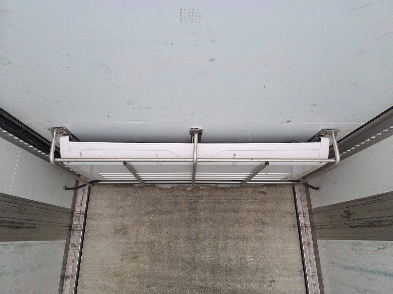 Рефрижератор причіп Schmitz Cargobull ZKO18/L 7.25 FP45 COOL / Tandem: фото 12 Рефрижератор причіп Schmitz Cargobull ZKO18/L 7.25 FP45 COOL / Tandem: фото 12