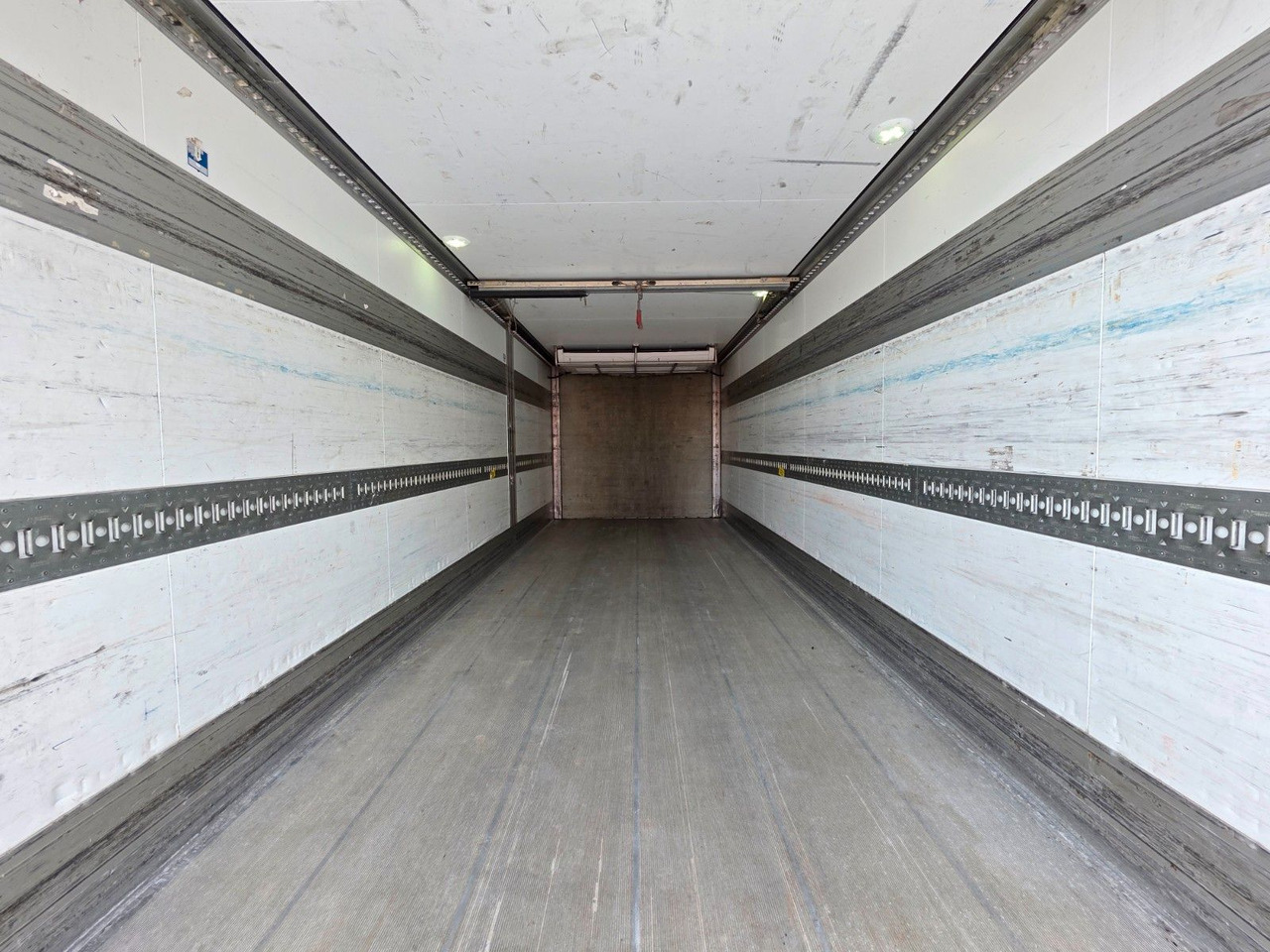 Рефрижератор причіп Schmitz Cargobull ZKO18/L 7.25 FP45 COOL / Tandem: фото 11 Рефрижератор причіп Schmitz Cargobull ZKO18/L 7.25 FP45 COOL / Tandem: фото 11