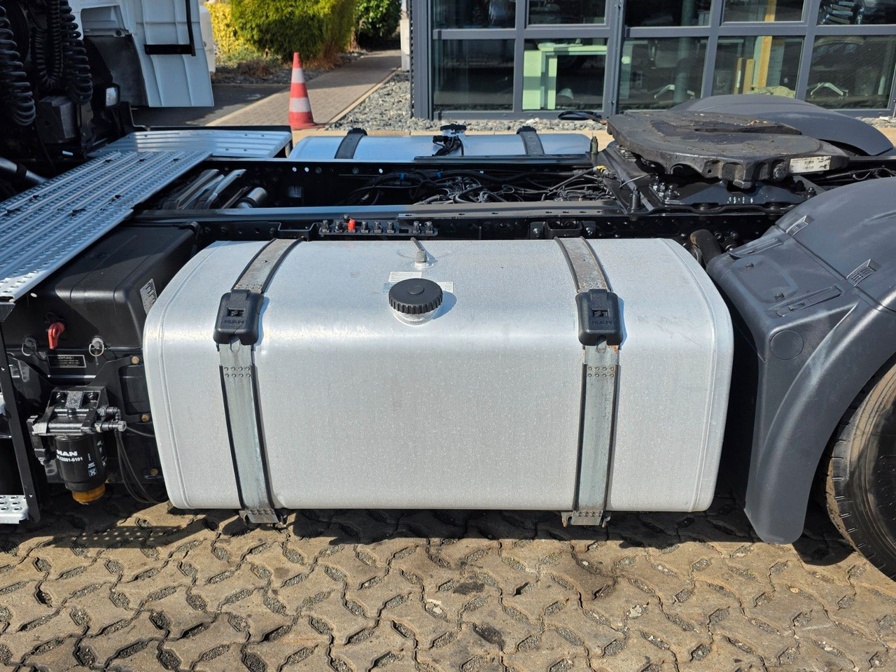 Тягач MAN TGX 18.460 4X2 LLS-U / Retarder: фото 15