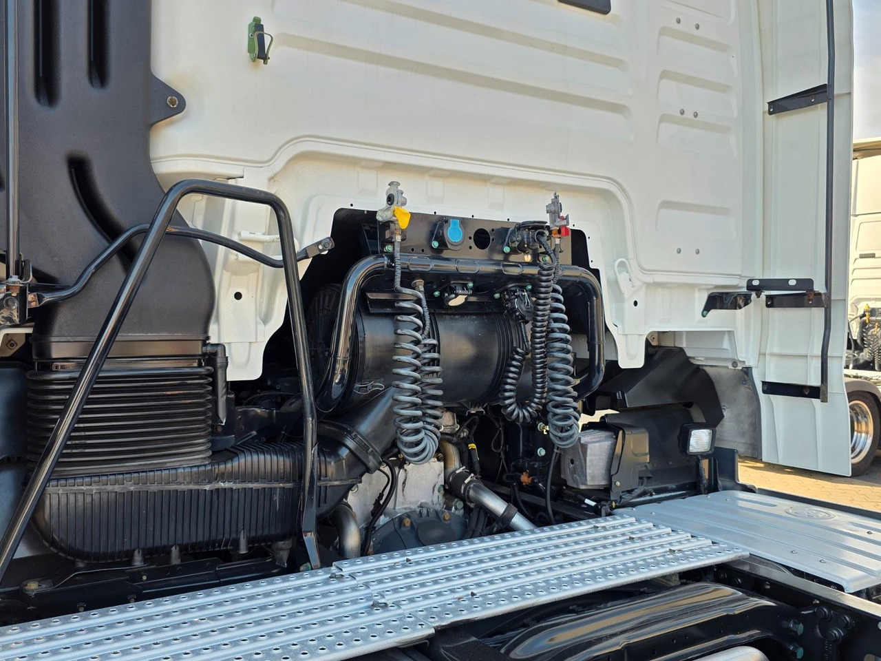 Тягач MAN TGX 18.460 4X2 LLS-U / Retarder: фото 16