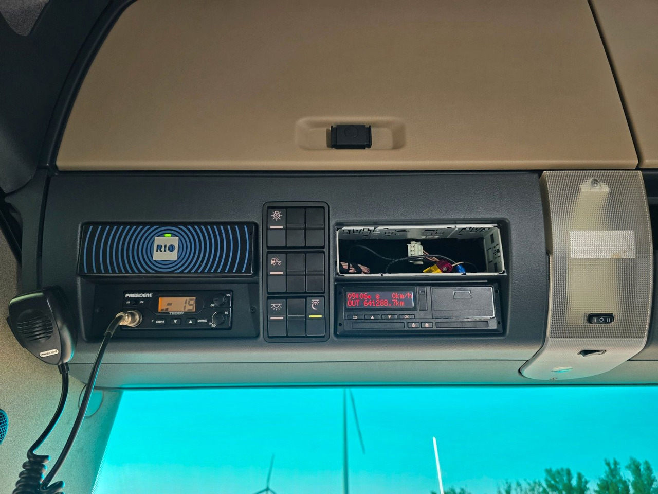 Тягач MAN TGX 18.460 4X2 LLS-U / Retarder: фото 36