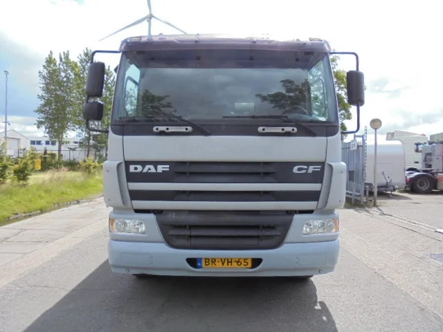 DAF CF 250 6x2 - Сміттєвози: фото 2 DAF CF 250 6x2 - Сміттєвози: фото 2