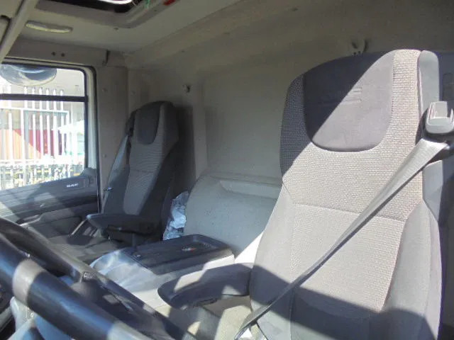 Вантажівка з закритим кузовом DAF CF 250 FA LOW KM NL TRUCK: фото 16