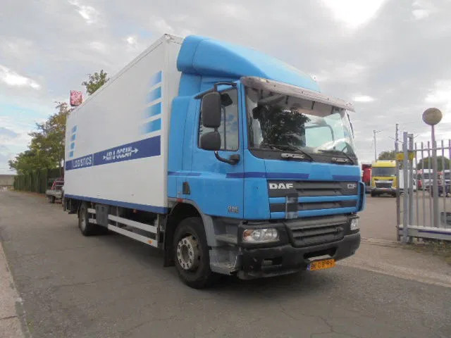 DAF CF 65 220 NL KENTEKEN - Вантажівка з закритим кузовом: фото 3 DAF CF 65 220 NL KENTEKEN - Вантажівка з закритим кузовом: фото 3