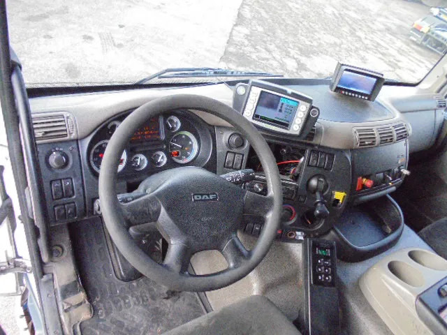 Сміттєвози DAF CF 75.250 6X2 EEV: фото 7