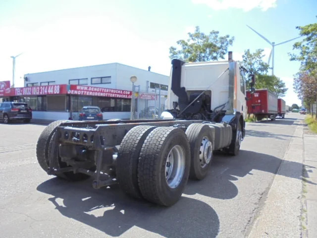 DAF CF 75.250 FAG 250 6X2 - Вантажівка з закритим кузовом: фото 4 DAF CF 75.250 FAG 250 6X2 - Вантажівка з закритим кузовом: фото 4