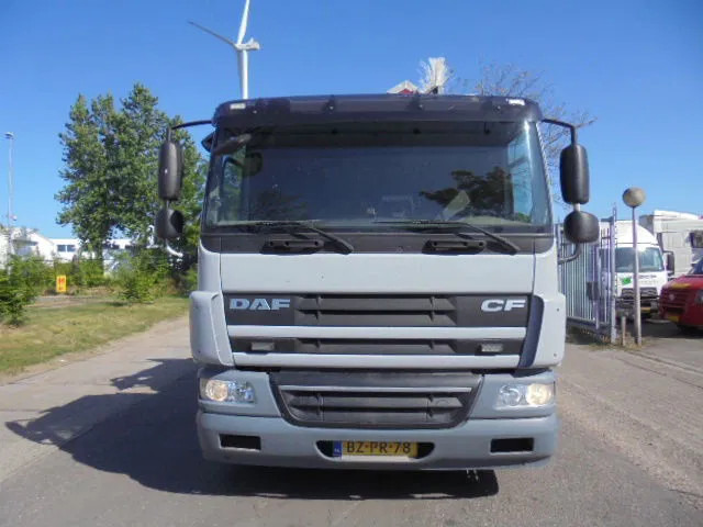 DAF CF 75.310 FAN 6x2 NL TRUCK - Вантажівка шасі: фото 2 DAF CF 75.310 FAN 6x2 NL TRUCK - Вантажівка шасі: фото 2
