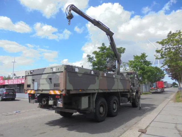 DAF YHZ 2300 6X6 + HIAB CRANE - Бортова вантажівка/ Платформа, Вантажівка з маніпулятором: фото 3 DAF YHZ 2300 6X6 + HIAB CRANE - Бортова вантажівка/ Платформа, Вантажівка з маніпулятором: фото 3