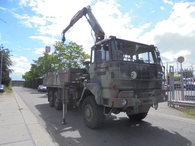 DAF YHZ 2300 6X6 + HIAB CRANE - Бортова вантажівка/ Платформа, Вантажівка з маніпулятором: фото 2 DAF YHZ 2300 6X6 + HIAB CRANE - Бортова вантажівка/ Платформа, Вантажівка з маніпулятором: фото 2