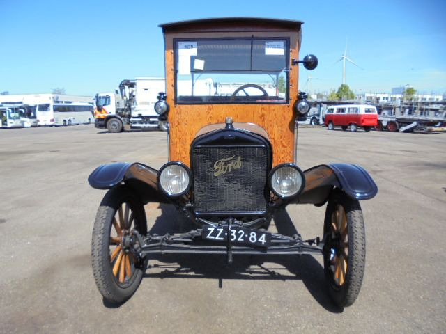 Ford Model T DEPOT HACK - Легковий автомобіль: фото 2 Ford Model T DEPOT HACK - Легковий автомобіль: фото 2