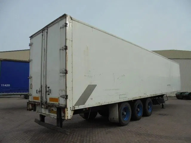 Groenewegen DRO 12-27 NL KENTEKEN 5 IN STOCK - Закритий кузов напівпричіп: фото 3 Groenewegen DRO 12-27 NL KENTEKEN 5 IN STOCK - Закритий кузов напівпричіп: фото 3