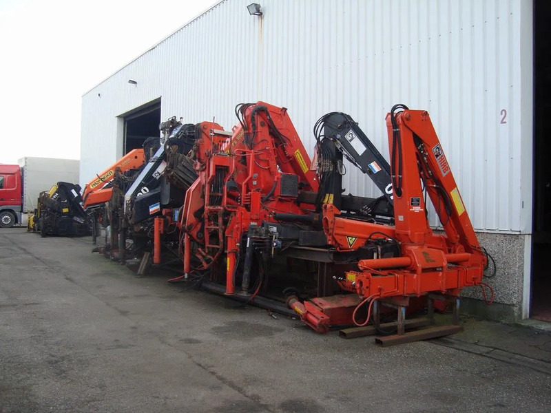 Hiab ALLTYPE YEARS AND PRICES HIAB PALFINGER HMF ATLAS KENNIS - Кран-маніпулятор: фото 3 Hiab ALLTYPE YEARS AND PRICES HIAB PALFINGER HMF ATLAS KENNIS - Кран-маніпулятор: фото 3